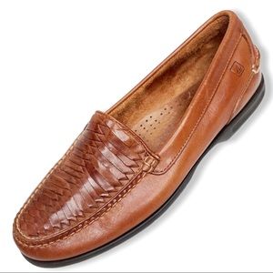 Sperry topsider leather loafer woven detail 11.5M